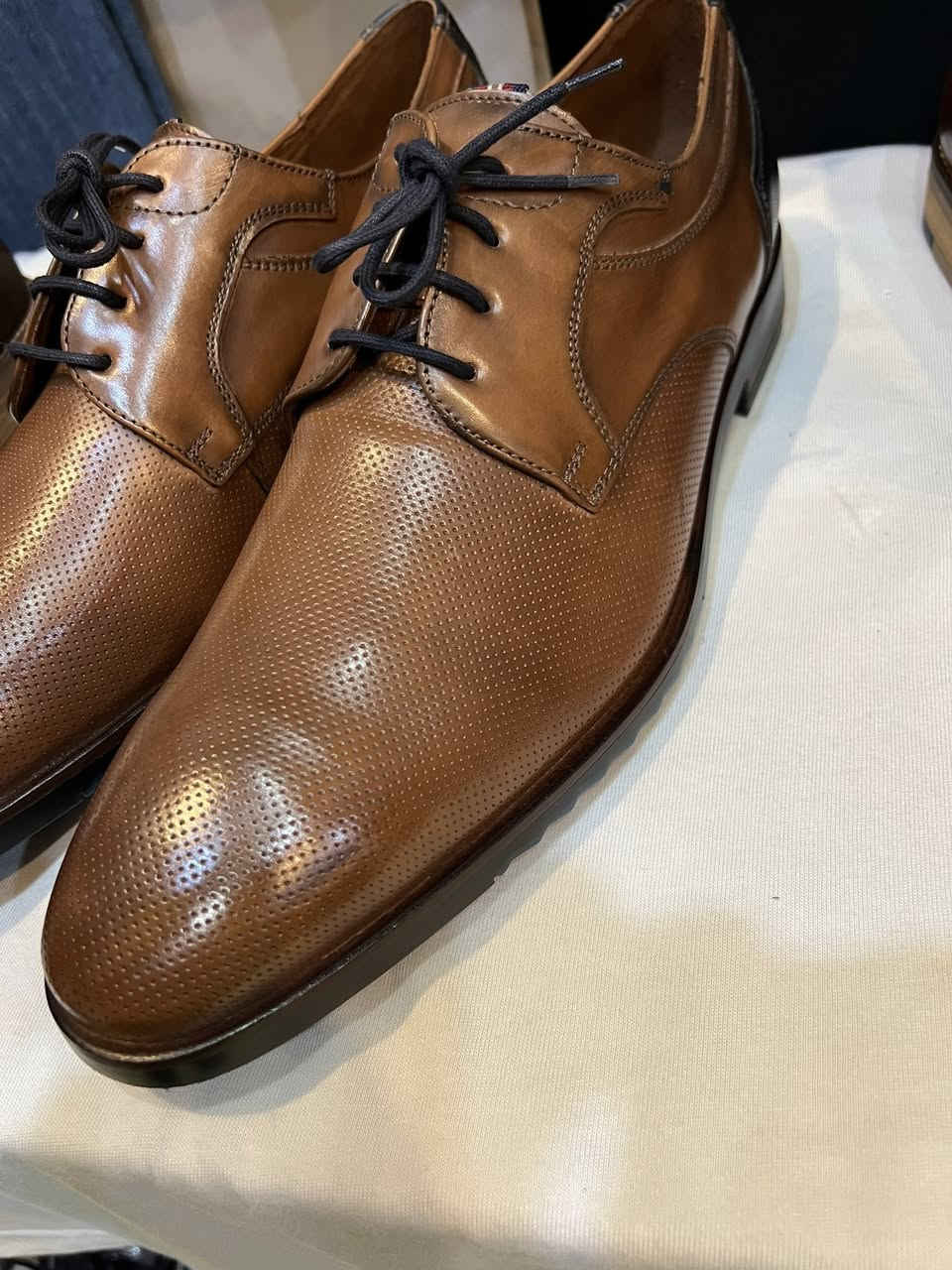 قياس45/46
لويد ألماني
جديد
جوده عاليه
فاخره القطعه ومميزه
السعر65
للحجز مراسله لطفاً


**إذا كنت صاحب هذا الإعلان وتريد حذفه لأي سبب، رجاءا أرسل رسالة إلى الدعم الفني**