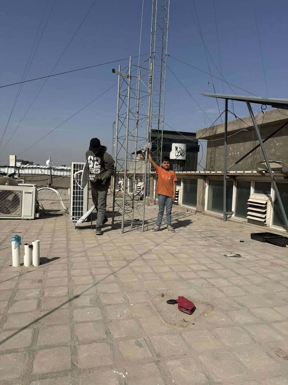 "🔥 تنصيب أبراج إنترنت بأفضل الأسعار!
سرعة عالية في العمل 🔥.
للطلب والاستفسار: [***********/***********]
 #أبراج_إنترنت"يتوفر حديد g35كرسته اوعمل
