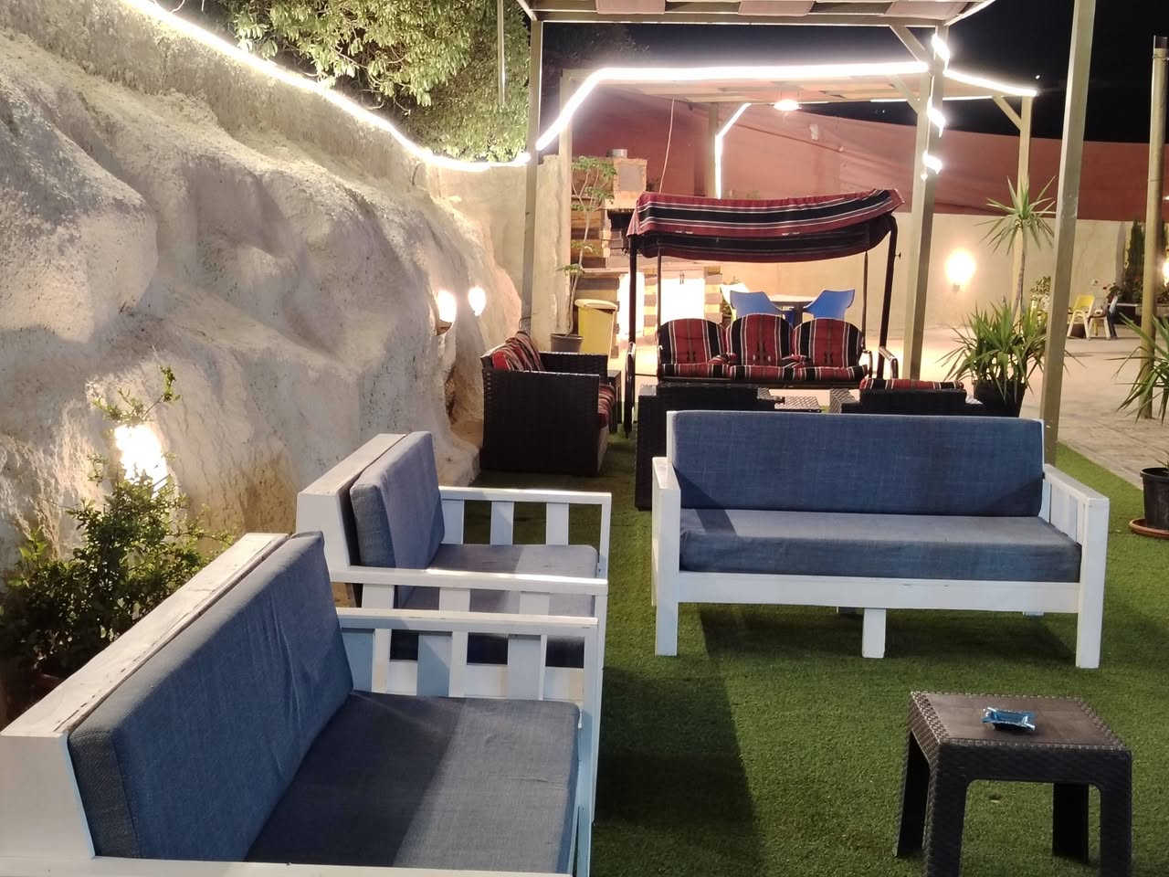 مزرعة زهر البيلسان ترحب بكم للحجز والاستفسار الاتصال على الرقم 0775502141 او من خلال الواتس اب على الرقم 0776110704


**إذا كنت صاحب هذا الإعلان وتريد حذفه لأي سبب، رجاءا أرسل رسالة إلى الدعم الفني**