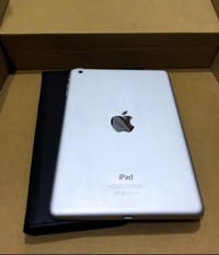 آيباد ميني ٣ • ١٢٨ • مقفل رمز