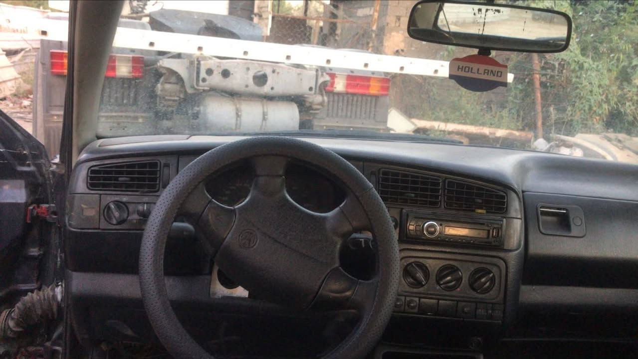 السلام عليكم كولفmk31993 للبيع سياره امانت الله حلوه ومرتبه مصبوغه جماليه جراد جان بيها سياره عندي بيها خربطهصارت وممتفرغ الها
تبريد ثلج كير جيد رقم جديد هزه جديده تحويل مباشر سياره عوزها ترتيب كهربائيات وخربطه بيها ايرفلو حساس الهواء مادري حماوه ماكو بيها مراوح مال6سلندر  السعر45وبيها مجال احله من الصور
***********
السلام عليكم كولفmk31993 للبيع سياره امانت الله حلوه ومرتبه مصبوغه جماليه جراد جان بيها سياره عندي بيها خربطهصارت وممتفرغ الها
