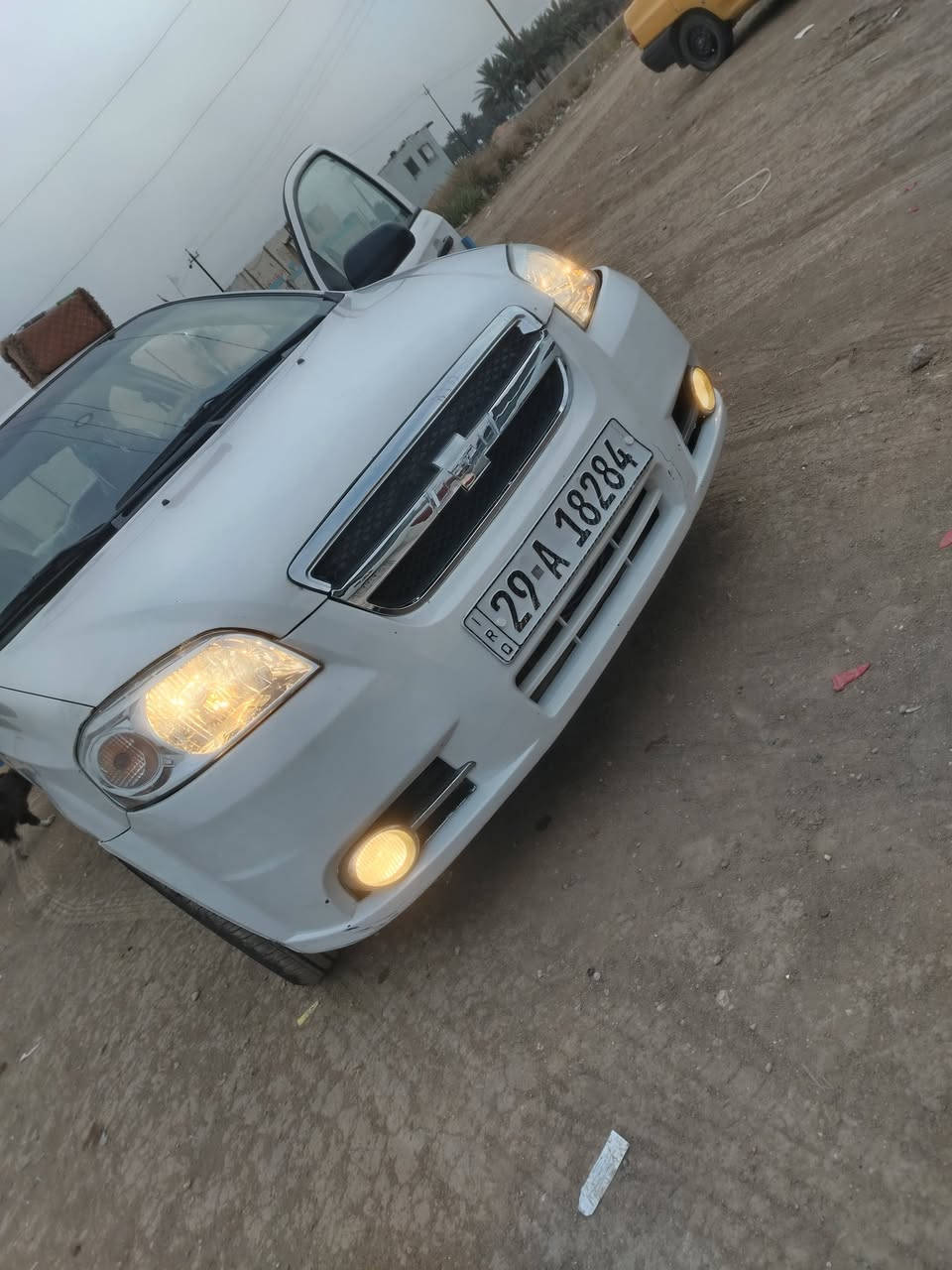 السلام عليكم افيو للبيع ٢٠١٠
سياره بيها بابين صبغ عكس السايق بدون ضربه

وبيها هلال الجاملغ الخلفي
السياره مابيها ضربه ايرباك سليم كير سليم كهربائيات كلها شغاله السعر ٦١$وبيها مجال
الاتصال ***********
