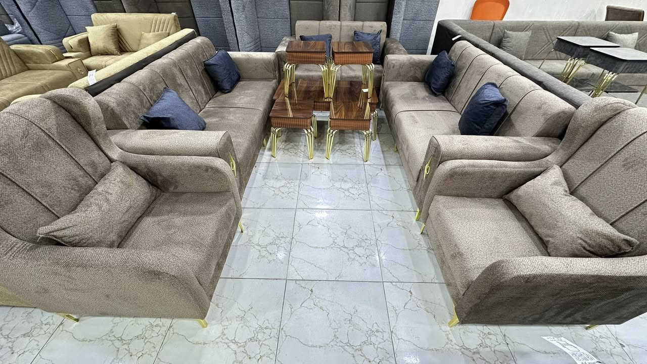 عرض خاص مجمع حسين الحسناوي
ديوان ثقيل عشره مقعد 
اقماش خاولي 
350الف سبعه متر مع اربع كوشات 
***********
