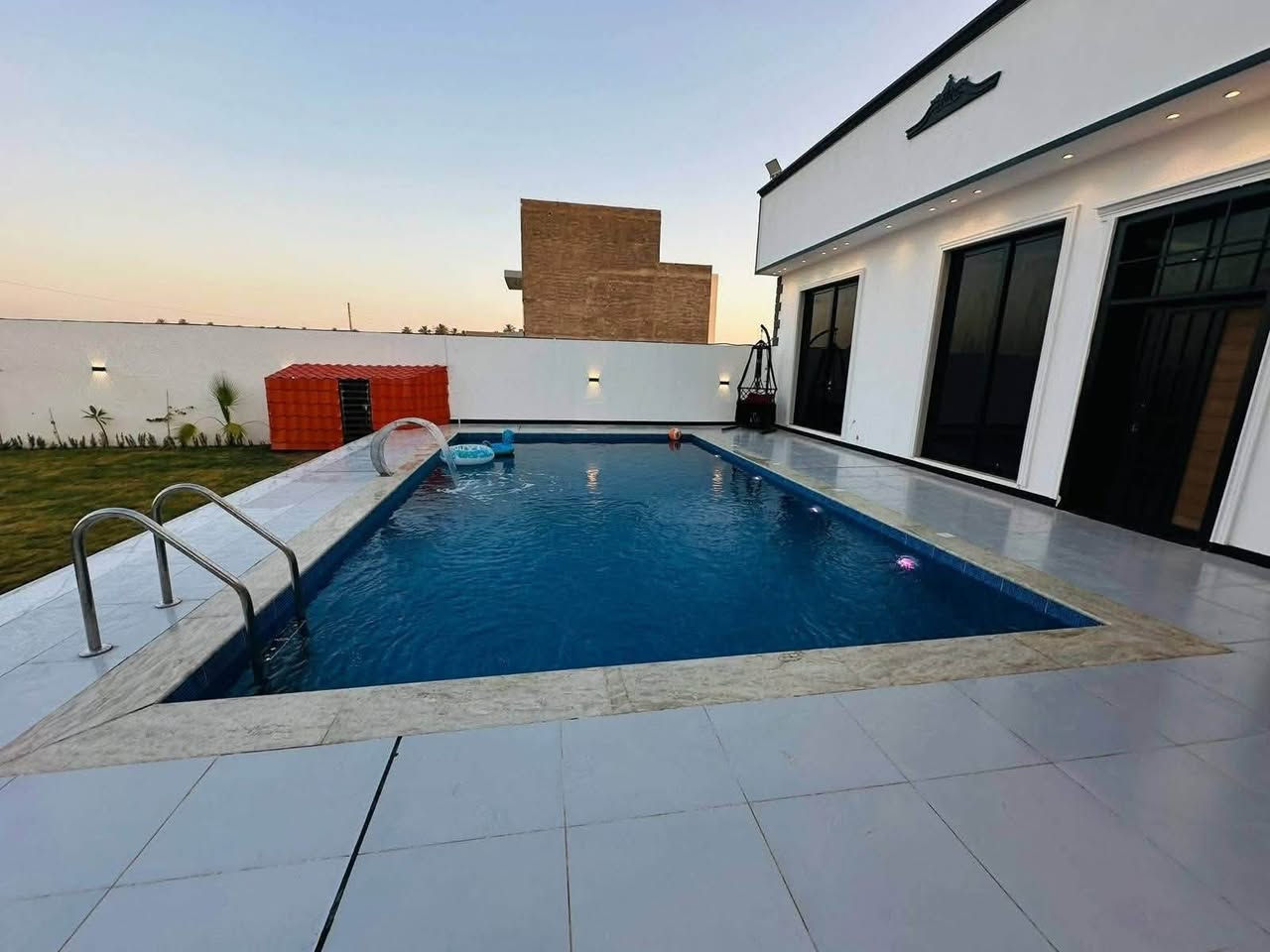 مزرعة للإيجار اليومي 🏡🌳
📍 الموقع: بغداد – الدورة – البوعيثة

✔️ أجواء هادئة ومناسبة للعوائل والشباب

✔️ مساحة واسعة وخدمات متوفرة

✔️ مثالية للراحة والونسة

📌 للحجز والاستفسار يرجى الاتصال أو المراسلة على واتساب: 

 ***********

 موثق في تطبيق اجرلي لسياحة المزارع في العراق 🇮🇶

