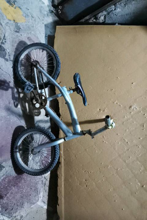 المعقل الأبلة 
هل هناك أي أعطال تحتاج إلى إصلاح؟: 
تاير الخلفي يراد إله تصليح
هل يمكن التفاوض على السعر؟: 
أي تفاوض بسيط 