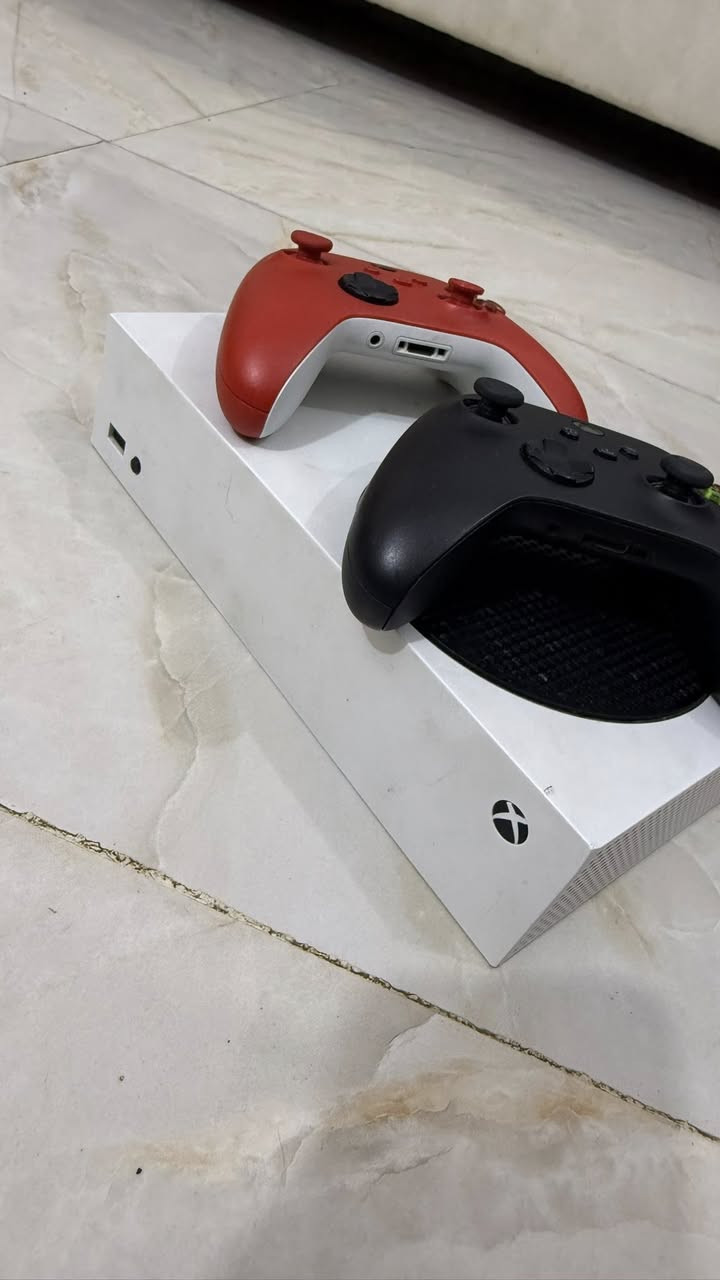 اكس بوكس سيريس اس بيع او مراوس بلي 4 مهكر


**إذا كنت صاحب هذا الإعلان وتريد حذفه لأي سبب، رجاءا أرسل رسالة إلى الدعم الفني**