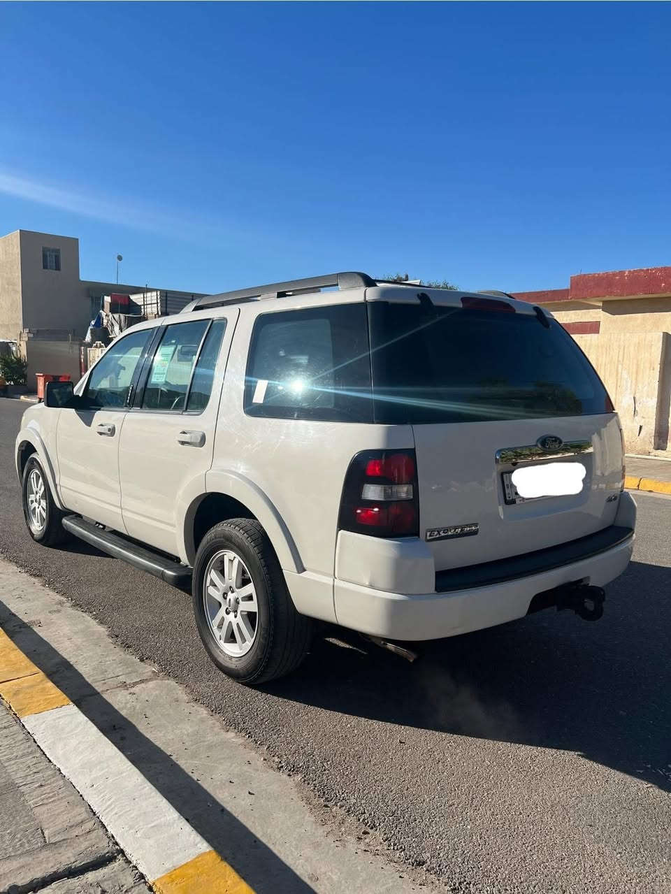 فورد اكسبلورر 2010 خليجي رقم بغداد  باسمي فول مواصفات سبعه راكب ثلاث قطع تبريد حساسات كاميرا سلايد كشن جلد و تدفئه و كهرباء تحكم دواسة الوقود والبريك محرك سته سلندر 
بيه بنيد صبغ 
السعر 128 بيه مجال
مكانه فلوجه
***********
