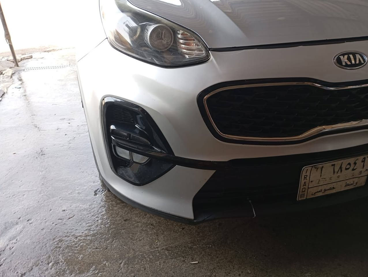 السلام عليكم سبورتج موديل 2017 سياره وراد امريكي ضربه جاملغ و بنيد السياره ماشيه 84 سياره نضيفه مكينه كير جاهزه باسمي رقم واسط السعر 142 وبيه مجال مكاني بغداد حي الجهاد رقم *********** اتصل علا الرقم او خاص تفاصيل بقايه
