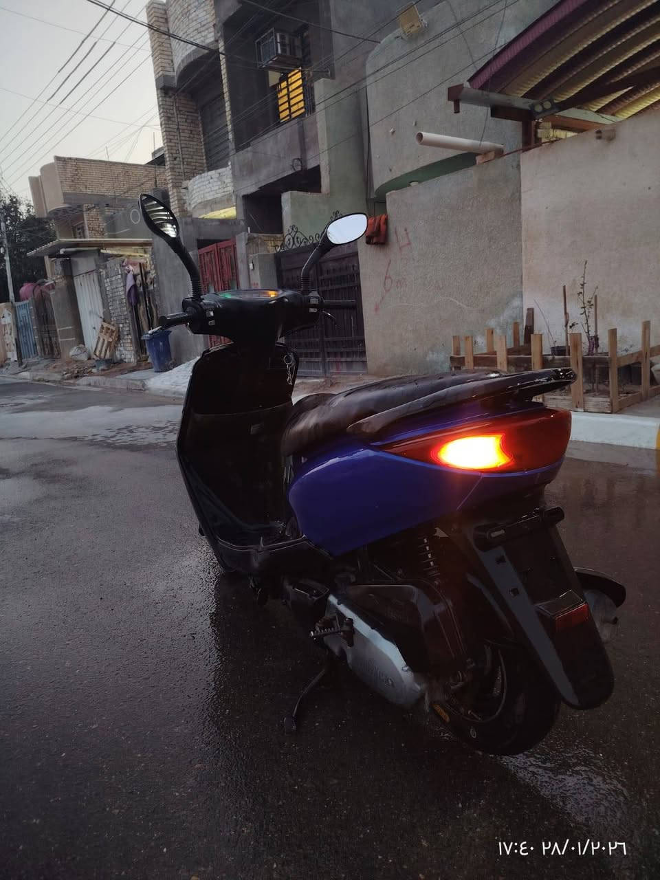 السلام عليكم بريز نضيفهه مفولة مامفتوحه كلشي شغال كهربائيات كلها شغالة الدراجة نضيفه ومرتبه ومكينتها قويه السعر 550 وبيها مجال والنضافهه كدامكم بغداد الحسينية الراشدية *********** واتس اب رصيد كله شغال 🏍️🔥.
