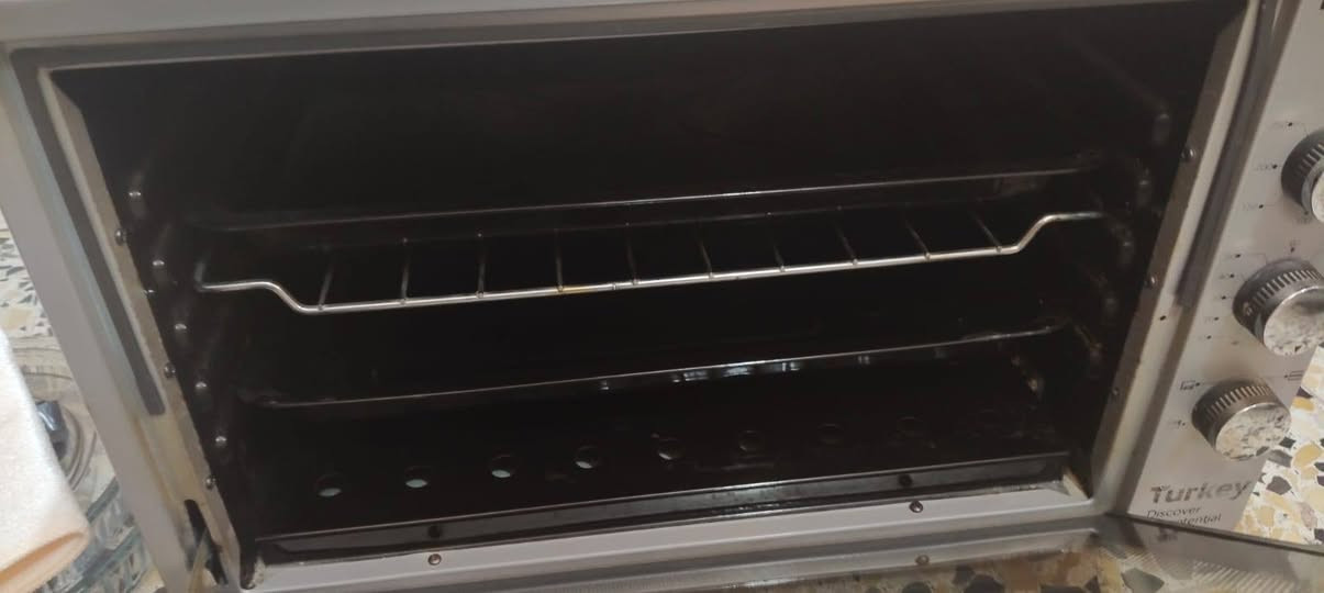 فرن للبيع سعره ١٢٥ كابسه كليجه للبيع سعره ٢٥جديده


**إذا كنت صاحب هذا الإعلان وتريد حذفه لأي سبب، رجاءا أرسل رسالة إلى الدعم الفني**