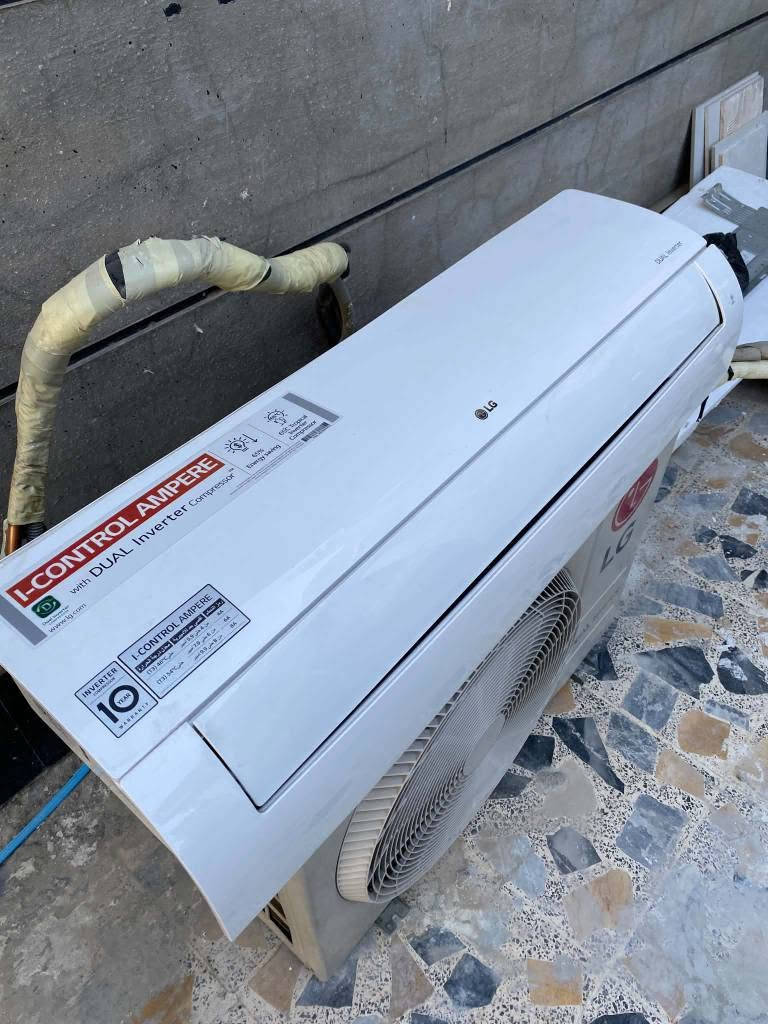 السلام عليكم سبلت انفيرتر 2 طن الجي  4 مراحل تحكم 4 امبير و 6 و 8 و فول و تيربو نضيف مابي اي عطل فقط الفان ماته بي صوت بسبب البوربرن كايم  يتبدل و يرجع طبيعي سعر  525 الف كل غراضه موجوده للاستفسار اتصل ع رقم *********** الرمادي, الأنبار
