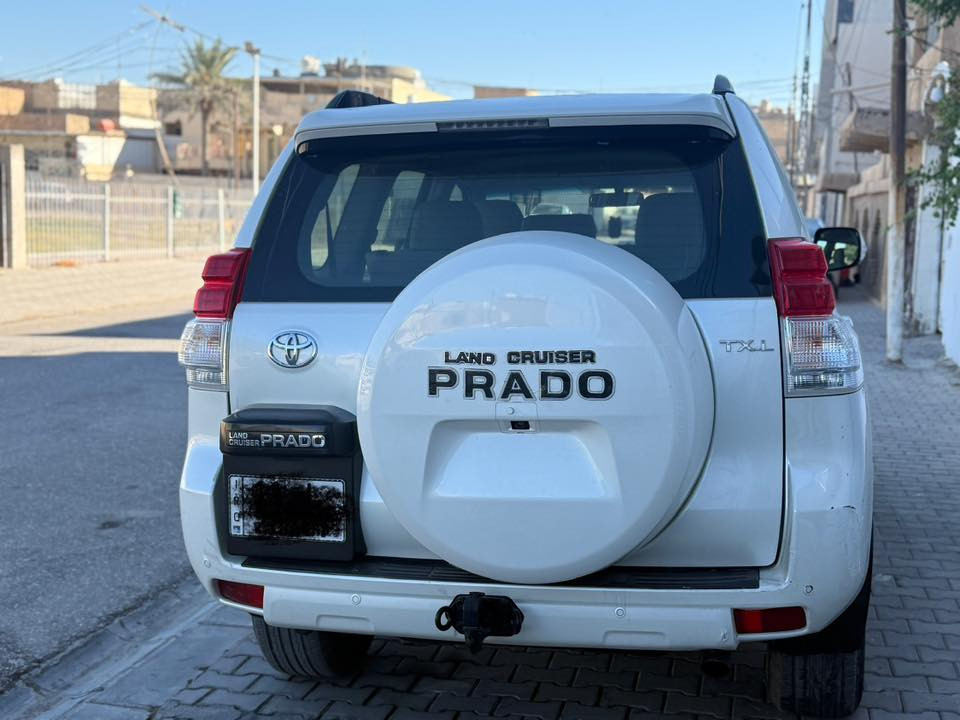 برادو ٢٠١١  (٦) سلندر رقم بغداد 
بيه باب  مبدله اصلي + مكينه مفتوحه فقط 
فول مواصفات كير محرك حداديه جديده 
المكان نجف للاستفسار الاتصال او واتساب 
***********
