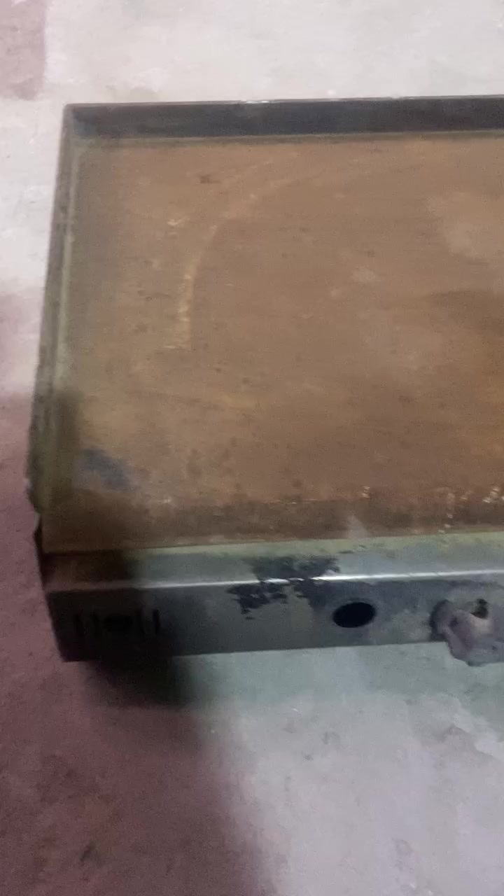 السلام عليكم قلايه مال همبركه البيع وكابسه صاج البيع يرادلهن غسل.سعر خاص تصال عله رقم *********** مكان البصرة المعقل
