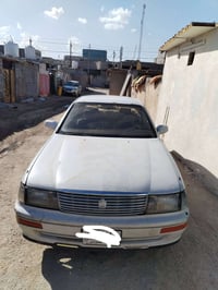 سياره بطه للبيع محرك وكير ثنين ونص جدد توه شادهن حداديه زينه  مصفره غر...