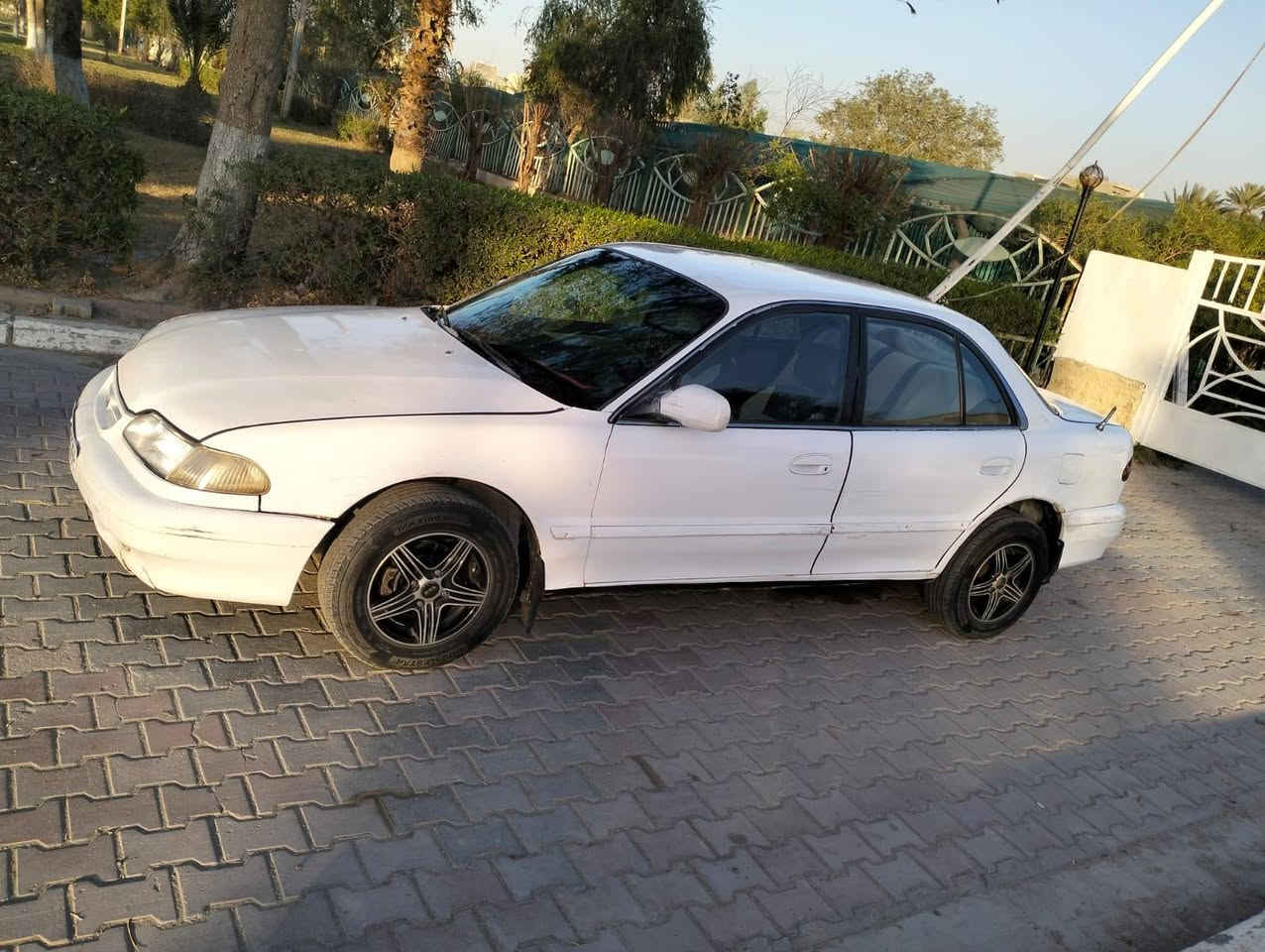 سلام عليكم سوناته البيع مديل 1995  سياره بسمي رقم بغداد جديد سياره تبريد شغال تخم تاير جديد  مكان السياره بغداد  ما متواجد علا الفيس رقمي ***********
