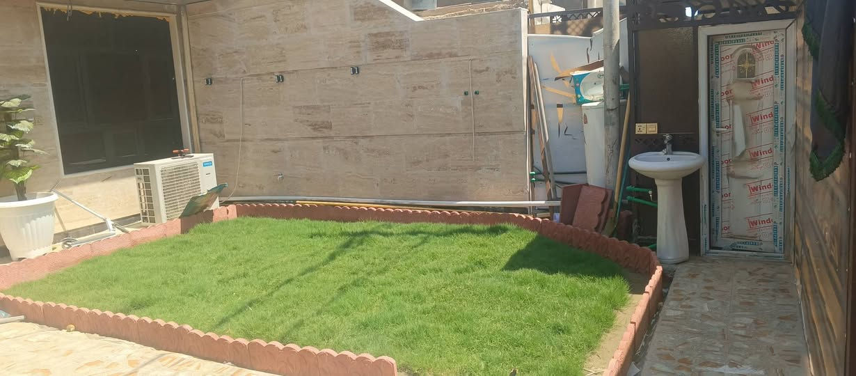 بيت طابو صرف للبيع
مساحة 150. 7٫5*20
على شارع 20 شارع تجاري
أرضية مرمر والواجهة مرمر
بلديات خلف مخازن الاسمنت
***********
