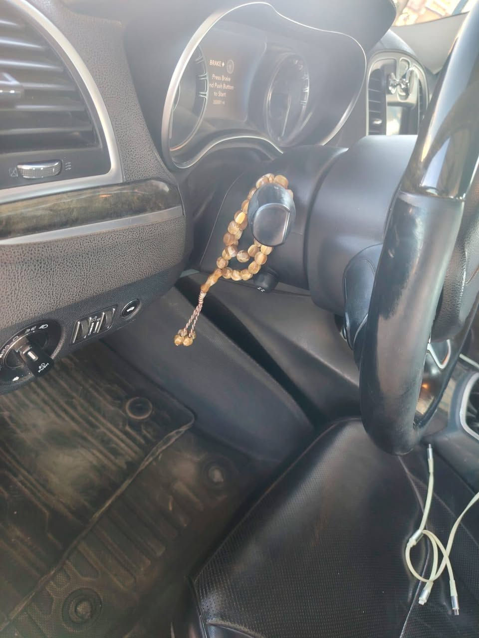 سلام عليكم ورحمة الله وبركاته عندي أوباما البيع موديل 18مرمزه 22رقم بغداد سياره جاهزه رقم بغداد فول مواصفات وبدون دواخل ورباك فقط بس براغي القطع مرخيه ولا تبديل ولا بارد ولا فقط بس مرخيات براغي سياره سياره جاهزه ما ناقصهي برغي واحد شرط كير محرك حداديه خير من الله تجي تشوف وتقتنع وتاخذ سونار ثاني غير ل عندي وتقتنع عل 24 حبايه ياله اخذ فلوس سياره مكان سياره بغداد السعر 190 بيهي مجال 
بلا زحمة عليكم ماريد احد يعلق تعليق واحد عل سياره تفيدك سياره عل راسي دك عل خط عيوني الك الشكر جميع 
رقم الهاتف ***********///*********** متواجد واتساب
