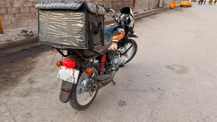 سلام عليكم دراجه للبيع نوع TVS        رقم او سنويه الرقم الجديد موديل 2021 الدراجه نضيفه الله شاهد تجي او تفحصهه وتشوفها او تقتنع بيها ياله تاخذها  او مكينه نضيفه الدراجه كلها كفاله عامه تحويل ثاني يوم  السعر  مليونين و٣٥٠ او بيها مجال بسيط حك جيتك العنوان بغداد مدينه الصدر حي الكوفه والي يكسر ابسعهرها هاذه ميعرف بيها والحجي الجنايه TVS همه ايعرفون شلون مشيها او رزانتها او شغلها  الرقم *********** متوفر واتساب او سيمكارت
