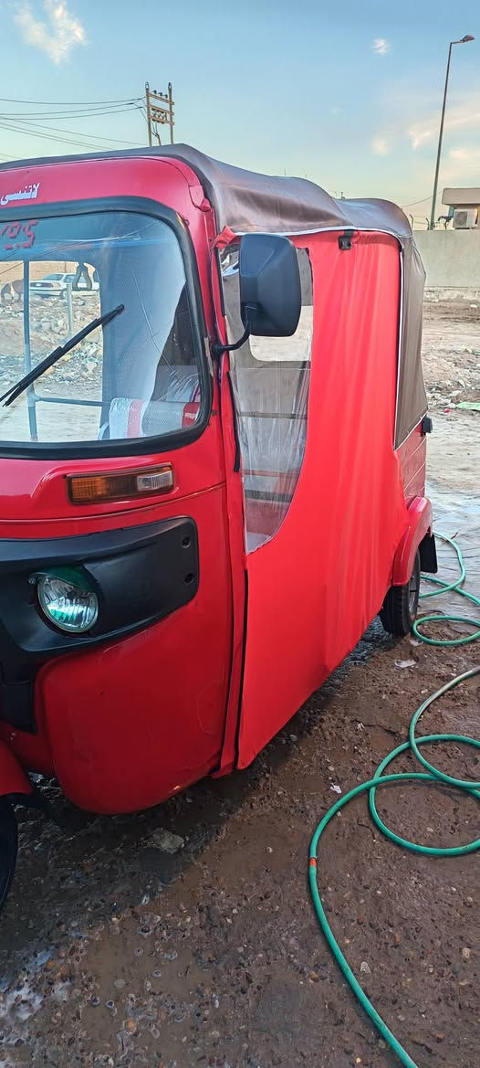 تكتك موديل 18 للبيع تكتك مصبوغه عام مكينه مال 20 بيهه كامله طخم تاير ولايتات جدد وبريك كله جديد وبك لايتات جدد وقمجيات كلهن جدد ودوشمه وباتري جديد شغاله سنويه ورقم شرط التحويل مكاني ميسان الماجديه شرط المداور مابيع بدون مداور سعر 4 ونص بي مجال حق الجيه *********** الميمونة, ميسان
