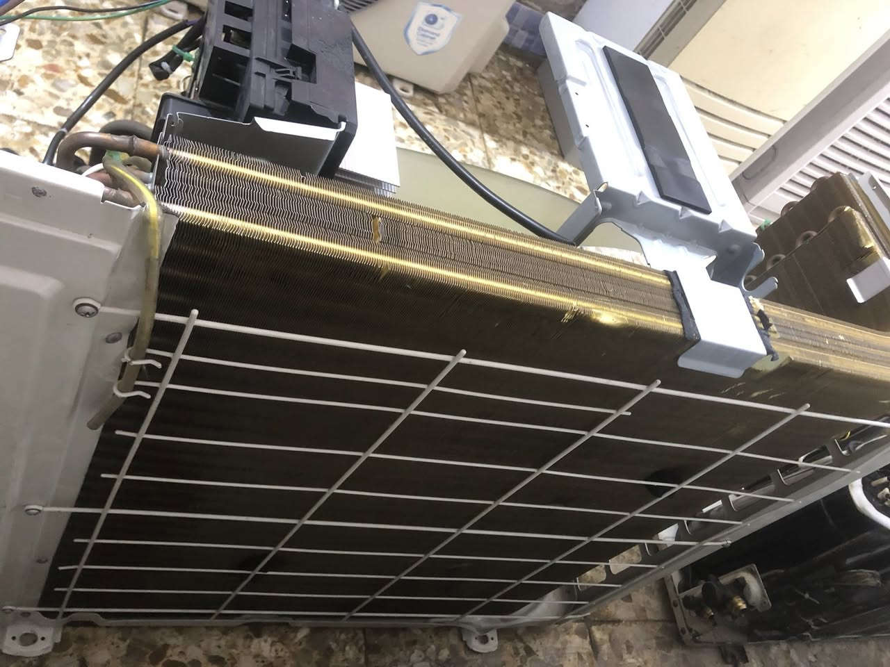 خارجية توسوت 3طن انفيرتر هايبر
سعر 450 الف 

العنوان /بغداد /حي اور 

***********
