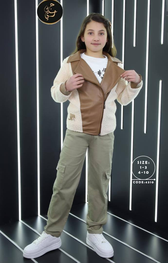 ✅✨ جديد وصل ✨✅
طقم بناتي ب ب شتوي أنيق ومميز

🔹 ياقة قميص تحلاية جلد
🔹 سحاب طويل عملي
🔹 باجه صدر أنيقة
🔹 قماش بوكليه شعراية أجنبي — ممتاز نوع أول

👚 البلوزة:
قماش بسكويت ليكرا
طبع نافر مميز ومرتب

👖 البنطال:
قماش كتان ليكرا أجنبي نوع أول
كمر لسطيك مع حبلة للراحة
جيوب مارنيز عملية

🎨 الألوان: 4 ألوان روعة

📏 القياسات:
▪️ ب ب بناتي: 1-2-3 (سري عدد 12)
▪️ وسط بناتي: 4-6-8-10 (سري عدد 16)

💰 الأسعار:
ب ب: 
وسط: 

🛍️ شغل مرتب، خامات فخمة، وموديل بيطلع عالبنت شي كتييير حلو
📲 للحجز والتفاصيل راسلنا خاص قبل نفاذ الكمية


**إذا كنت صاحب هذا الإعلان وتريد حذفه لأي سبب، رجاءا أرسل رسالة إلى الدعم الفني**