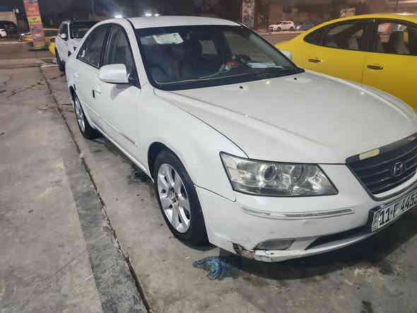 السلام عليكم سيارة سوناتا موديل2011سياره نضيفه مابيها اي نقص محرك2000 تبريد صدر100/70سيارة خير من الله سيارة بيها3قطع رقم بغداد انكليزي مكاني بغداد سعرها115$ رقمي***********
