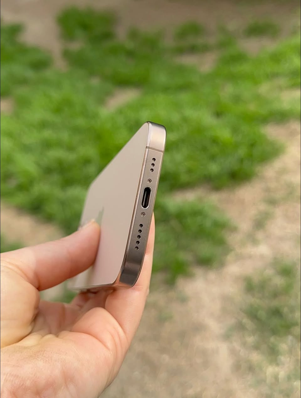 ١٦ برو (برو فقط)
ذاكرة ٢٥٦ بطاريه ٩٣
جهاز بلاد مكفول على الفحص داخل الضمان 
سعر ٩٧٥ جهاز فقط بدون باكيت
من بغداد ***********
