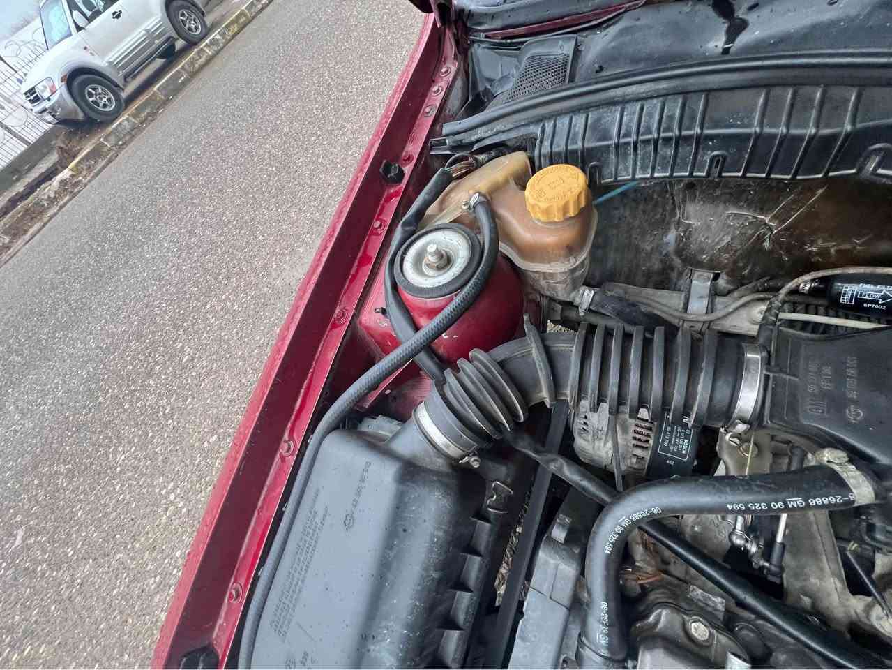 سلام عليكم اوبل فكترا 1993كير محرك بشرط سياره بدون ضربه بدون اي نقص صدر تايرات كهربائيات كلشي بشرط كل جسمه على بلاد محر 16اقتصادي كلش  بيع او مراوس 
هاي رقمي *********** كركوك, العراق
