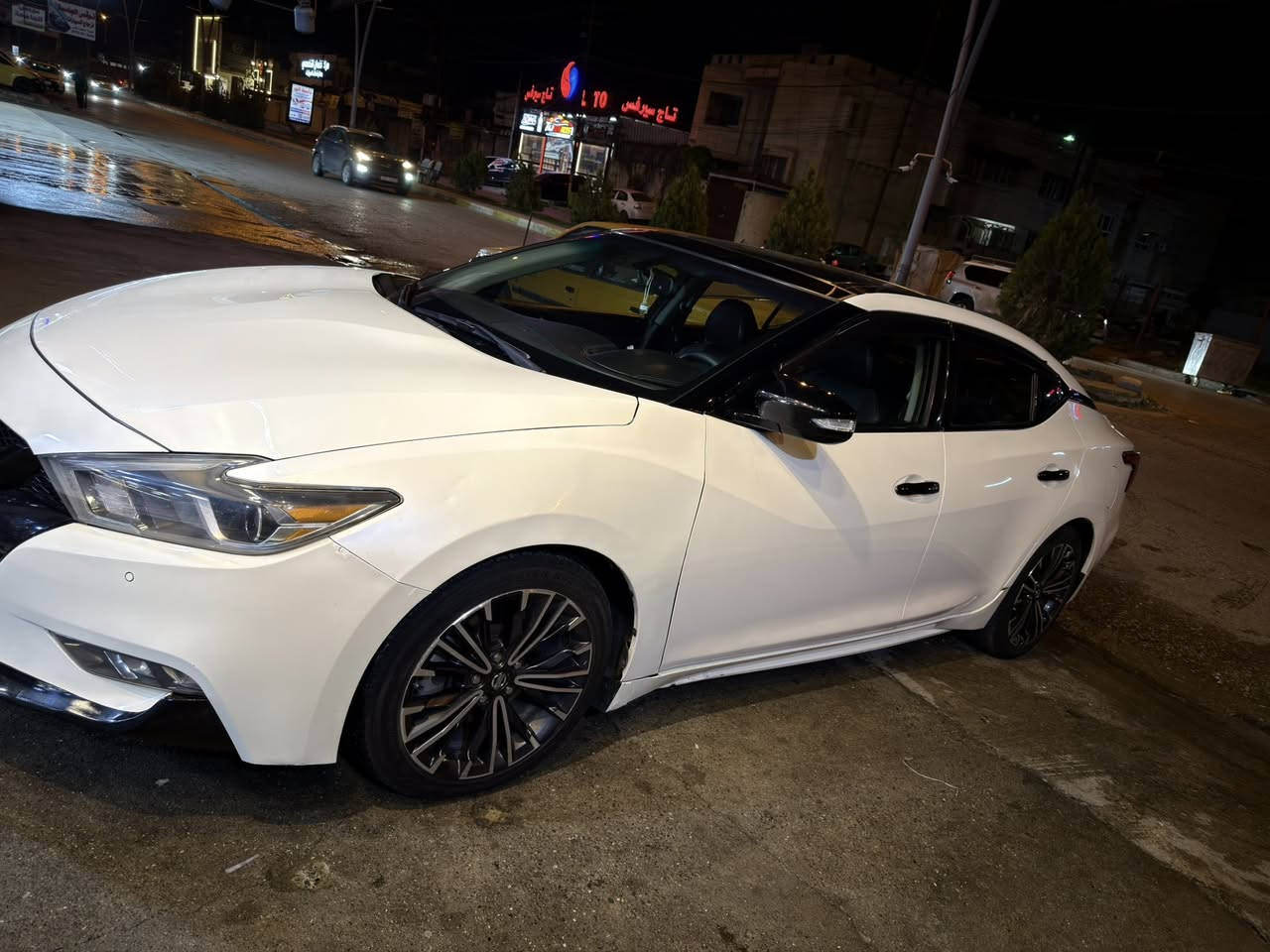 السلام عليكم 
مكسيما  2017
بيع او مراوس مكاني موصل 
فول موصفات  SL
حادثه جاملغ ايسر وباب
موصفاته
✅بصمه 
✅بنورامه
✅اكروز سرعه 
✅تحديد مسار 
✅كار بلي
✅تدفه بل كراسي وبل ستيرن 
✅كراسي كهرباء جلد
سستم صوت بوس 
عليها bbfعلى البونيد والايتات
وبعد بيه هوي موصفات
مكينته V6 /3.5✈️

تخمم تاير 
سياره نظيفه 

رقم اربيل تحويل ثاني يوم
السعر 143$وبيه مجال
***********
