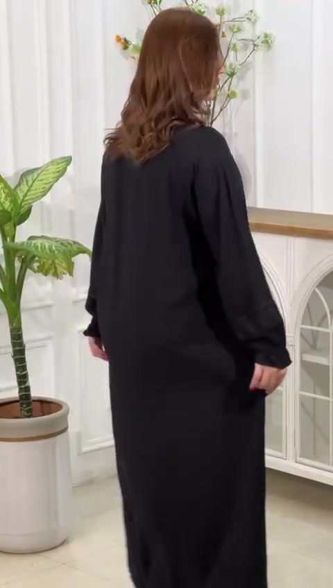 اسود طويله ساده تطريز خامه الاصليه تجنن 
قياسات 2XL_5XL


**إذا كنت صاحب هذا الإعلان وتريد حذفه لأي سبب، رجاءا أرسل رسالة إلى الدعم الفني**
