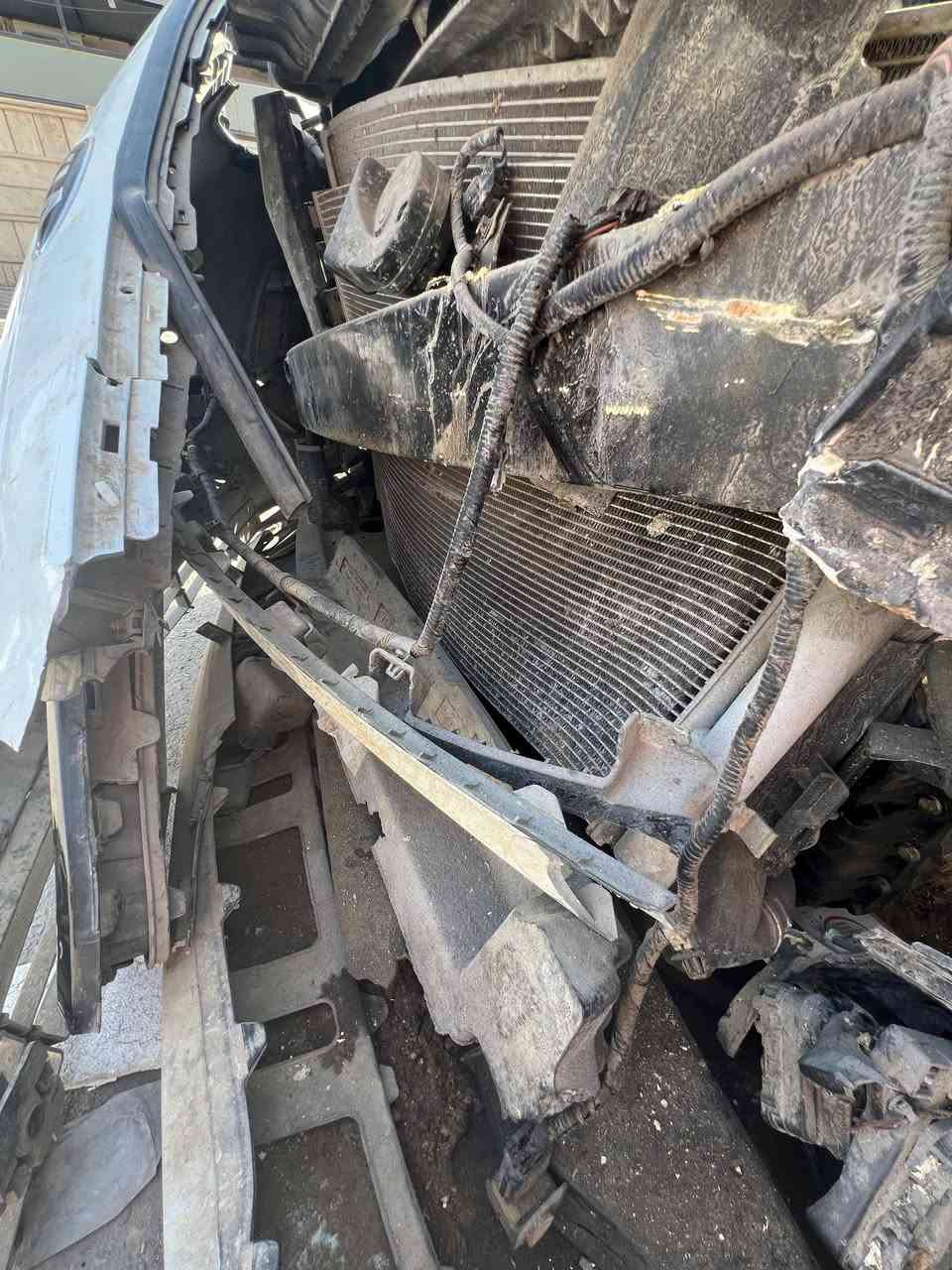 السلام عليكم
سبورتج 21 خليجي بصرة خصوصي ماشيه 35 الف هذا حادثها
***********
مكان السيارة بصرة
