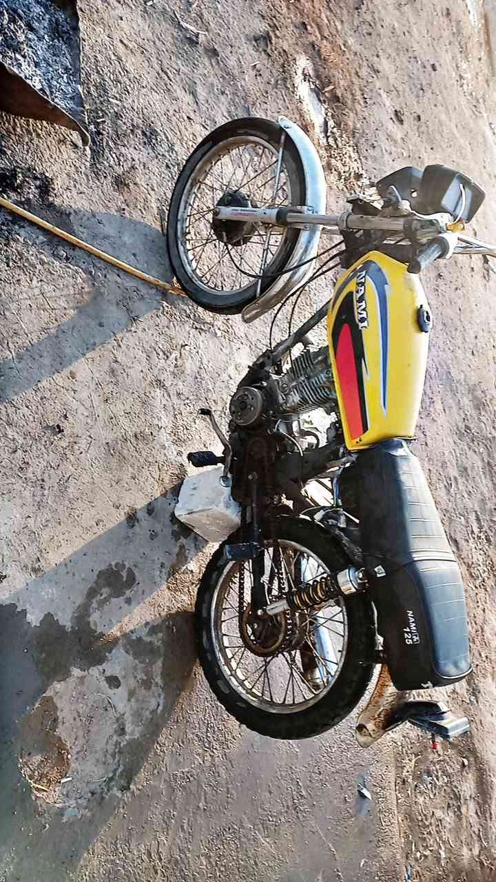 سلام عليكم دراجه للبيع اربعه كير دراجه كلك دراجه ضعف ناريه و ثكيله بل تشغيل  سعر دراجه 200وبيه مجالل عنواني كوفه فلكت لملح سبب لبيع اخذت دراجه صوليه رقم لهاتف 
***********
