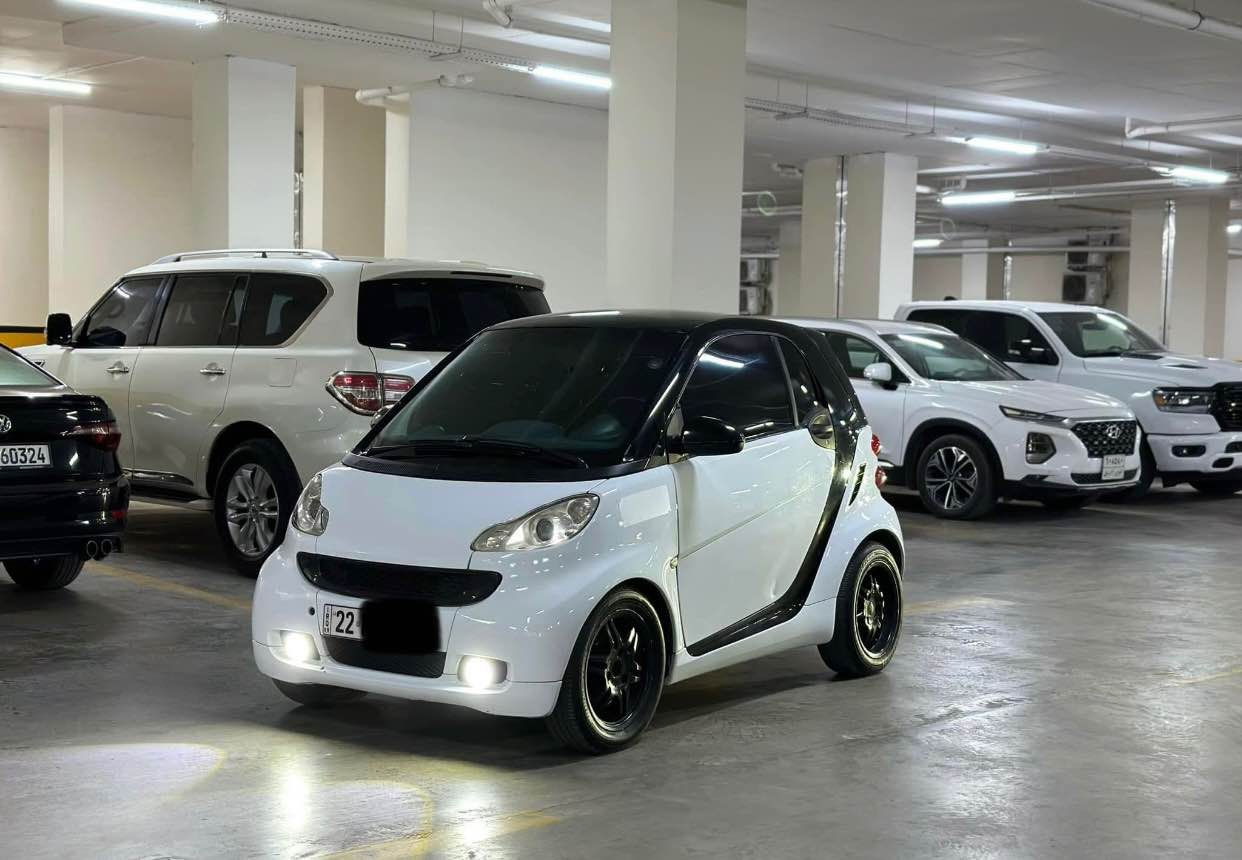 Smart car 2011 

سعر 52 وه ره قه 💰💵

چام كاره بايي
پانؤراما  
شاشه ئايپاد 
چام كاره بايي
ئؤتؤ بريك
سيسته م Eco
ABS
ويل برابوس 
فول مواسفات 
هيج ليدرانو بؤياغيكى نيه زور زور خاوينه 
بيكيشه يه هه مو شتيكى تازه يه 
ره قه موو سه نه وى تازه يه به ناو كردن به شه رت 
***********واتسئاب. كؤره ك أربيل, العراق

