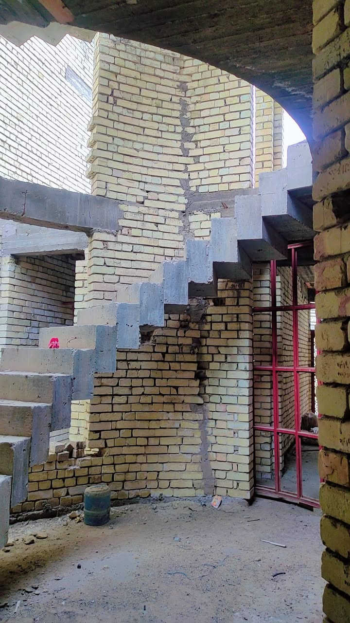 السلام عليكم
هيكل للبيع 150متر سكينه الزراعي شارع مخبز الساعدي
للاستفسار ***********
