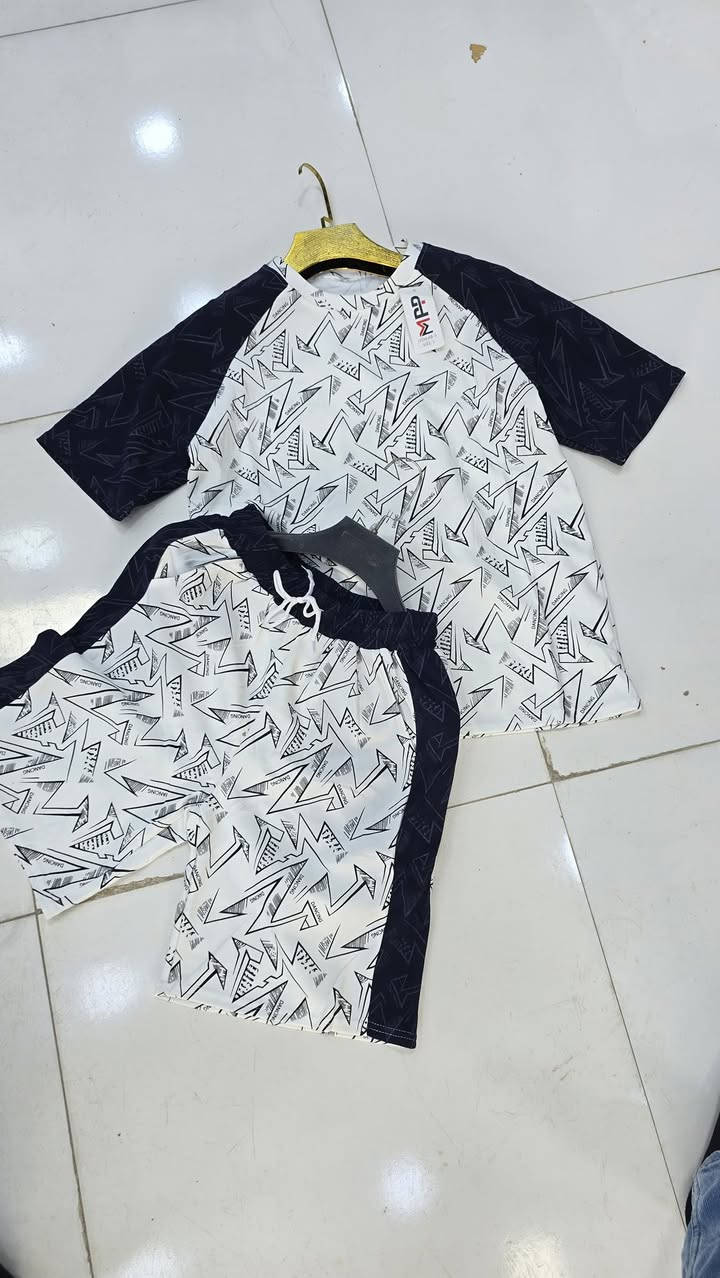 تراك برمودة 10 الاف كامل


**إذا كنت صاحب هذا الإعلان وتريد حذفه لأي سبب، رجاءا أرسل رسالة إلى الدعم الفني**