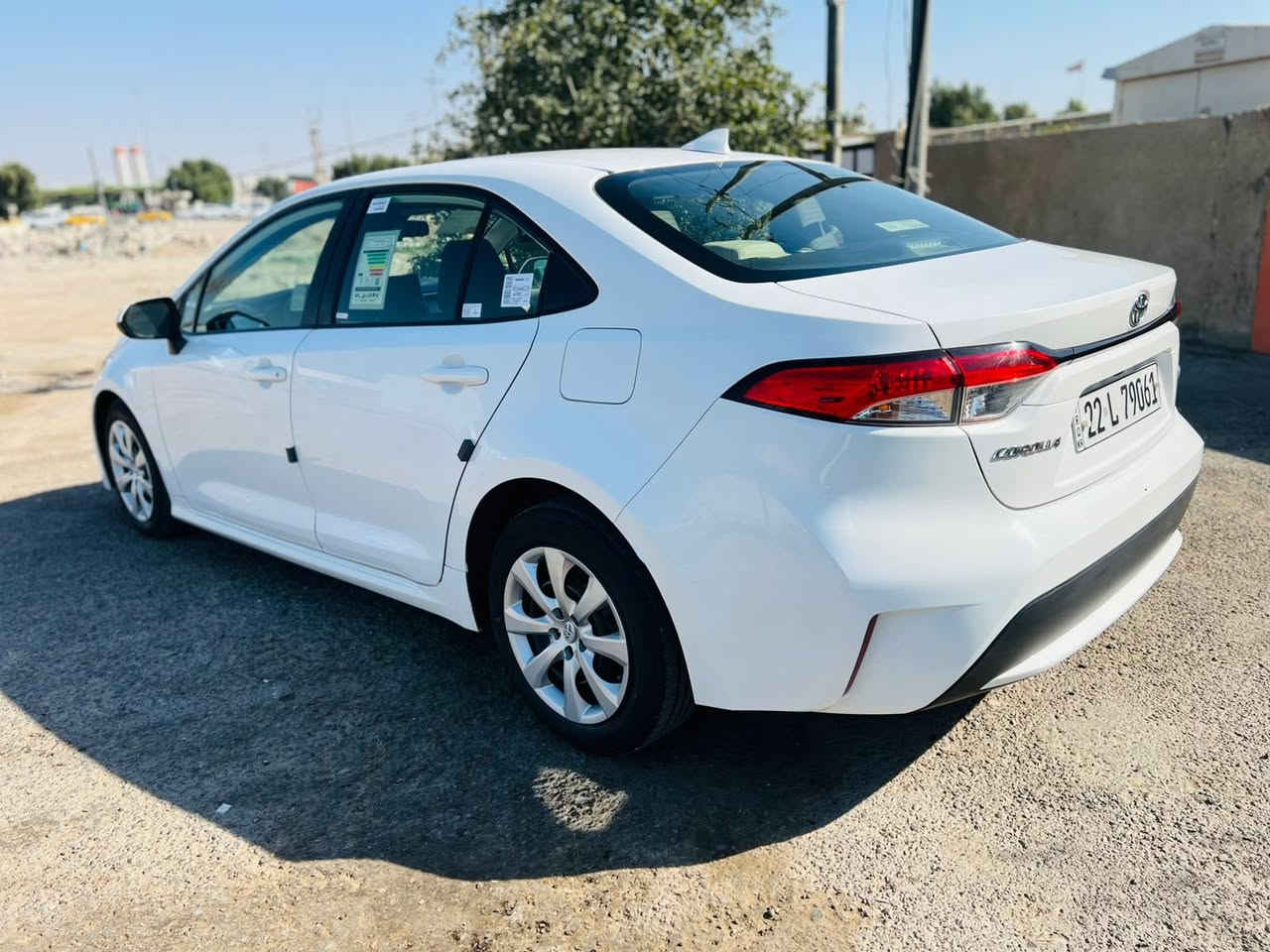 سلام عليكم 
كورلا موديل 21رقم أربيل ثاني يوم تحويل حادثه من امريكه فقط بنيد بدون ايرباك وبلعراق بيه ربع الباب الخلفي ماشيه 78 قالبله للزياده 
السعر١٣٨وبيه مجال بصيط 
مكان بغداد الكرخ حي العامل 
***********
