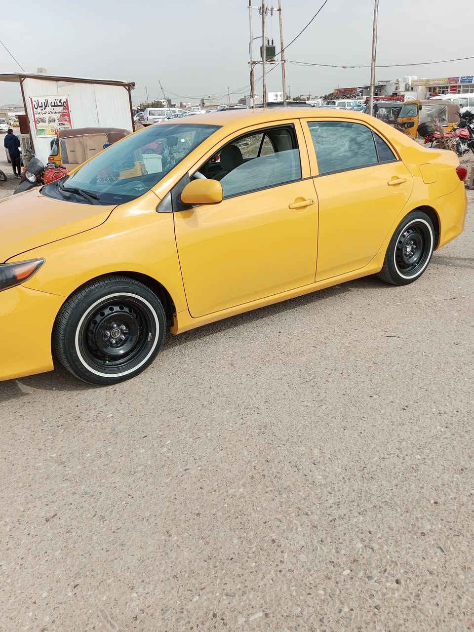 من رخصت الادمن
السلام عليكم كورلا 12 بأسمي رقم انكليزي مصفره هيئه وغرامات  كير محرك حداديه خير من الله 
الضرر جامرلغ امامي السياره معروضه 125 وبيها مجال 
الشراب يتصل ع رقم ***********
