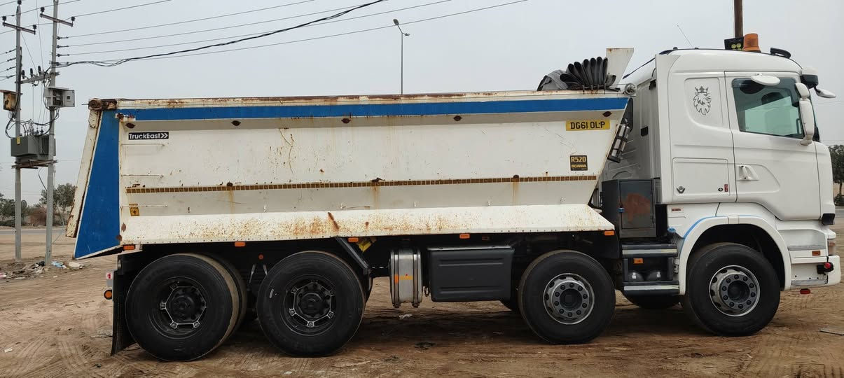 سكانيا عقرب رقم بصرة موديل 17جاهزة للشغل رقم صاحب السيارة ***********.  و***********مكلف بالنشر
