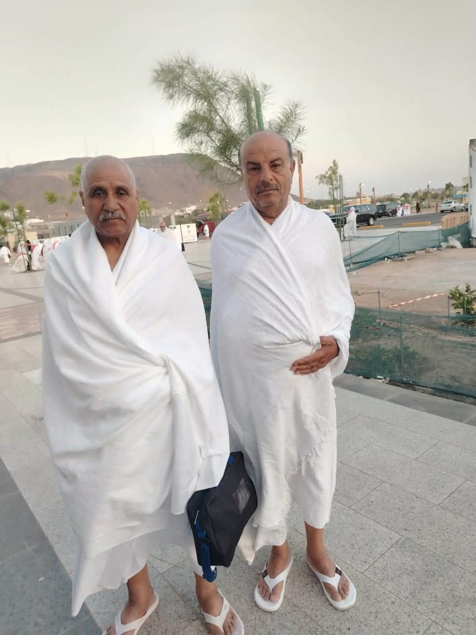 اللهم صلى على محمد وال محمد 
الان معتمرين الحاج حسين متولي #شركة_الربيع_الذهبي
متجهين إلى مكه المكرمه الاداء مناسك العمره
للحجز والاستفسار 
حجي حسين متولي 
***********
العنوان بابل القاسم مقابل نزله زامل
