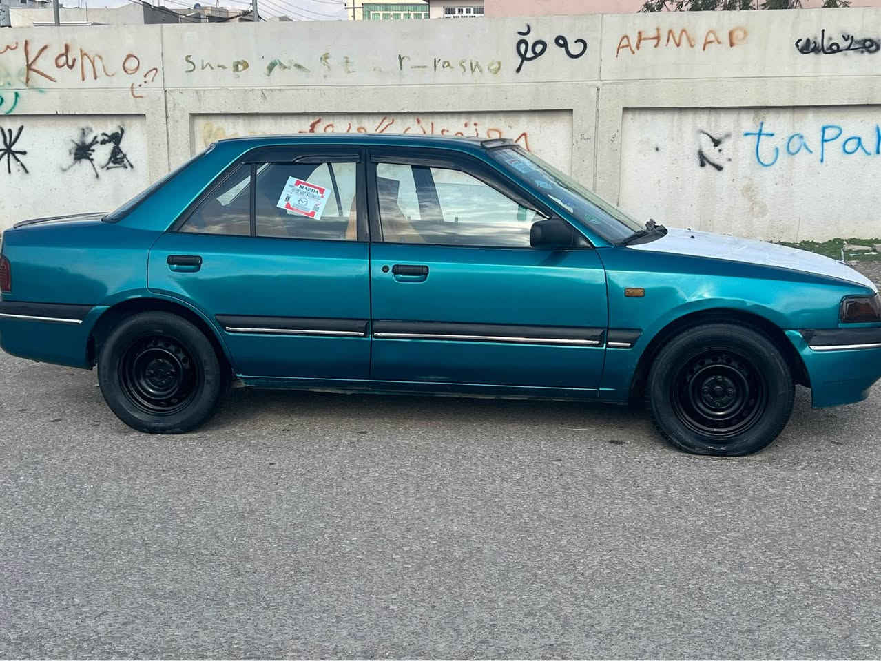 مازدا ٣٢٣ مۆدیل ١٩٩٢ سبوغ عام بۆ جوانی گیر تۆماتیک تەبریت سلایت رەقەمی نوێیە سەنەوی بەسەر چوە بە ناوی خۆمە (تحویل غرامە گیر مەکینە وەرگەراو براوە بە شەرت) لە هەولیرم بۆ سحر نامە بنیرە یان تیل بکە ***********. أربيل, العراق
