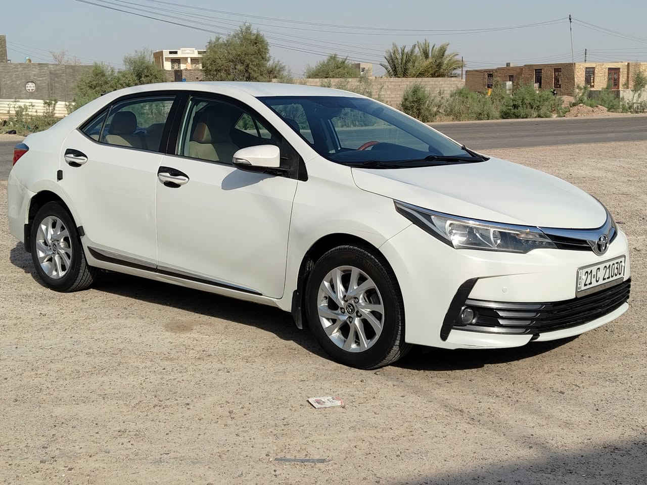 مكلف بنشر كورلا 17 فول مواصفات عدا تنته ماشيه 133 محرك 1800 مكفوله عامه سونار موجود بنشر سعر152   *********** مكان رمادي
