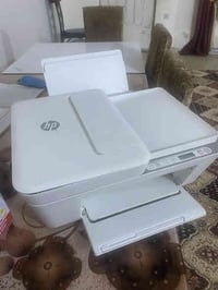 طابعة HD شغالة كاملة مابيها اي ضرر وياها مالتها الاصباغ  يحتاجلها تبدي...