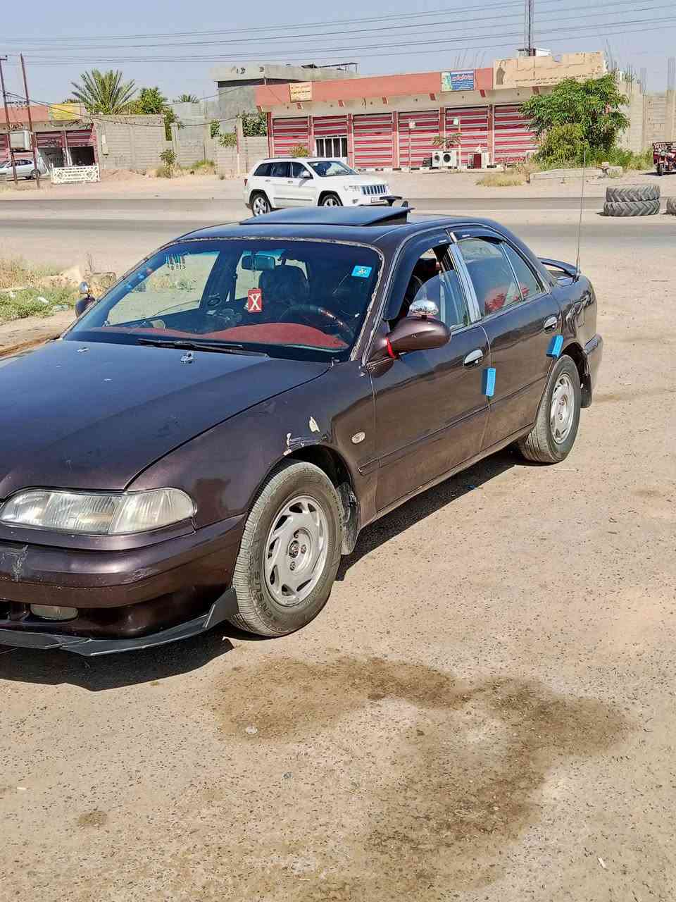 السلام عليكم سوناته تو موديل 94سياره خير من الله نقص بس التبريد لا تنقيص لا تبخير مكينه 2000مفتوح سياره نضيفه رقمهة بغداد سنويه لل 31رقم الهاتف ***********
