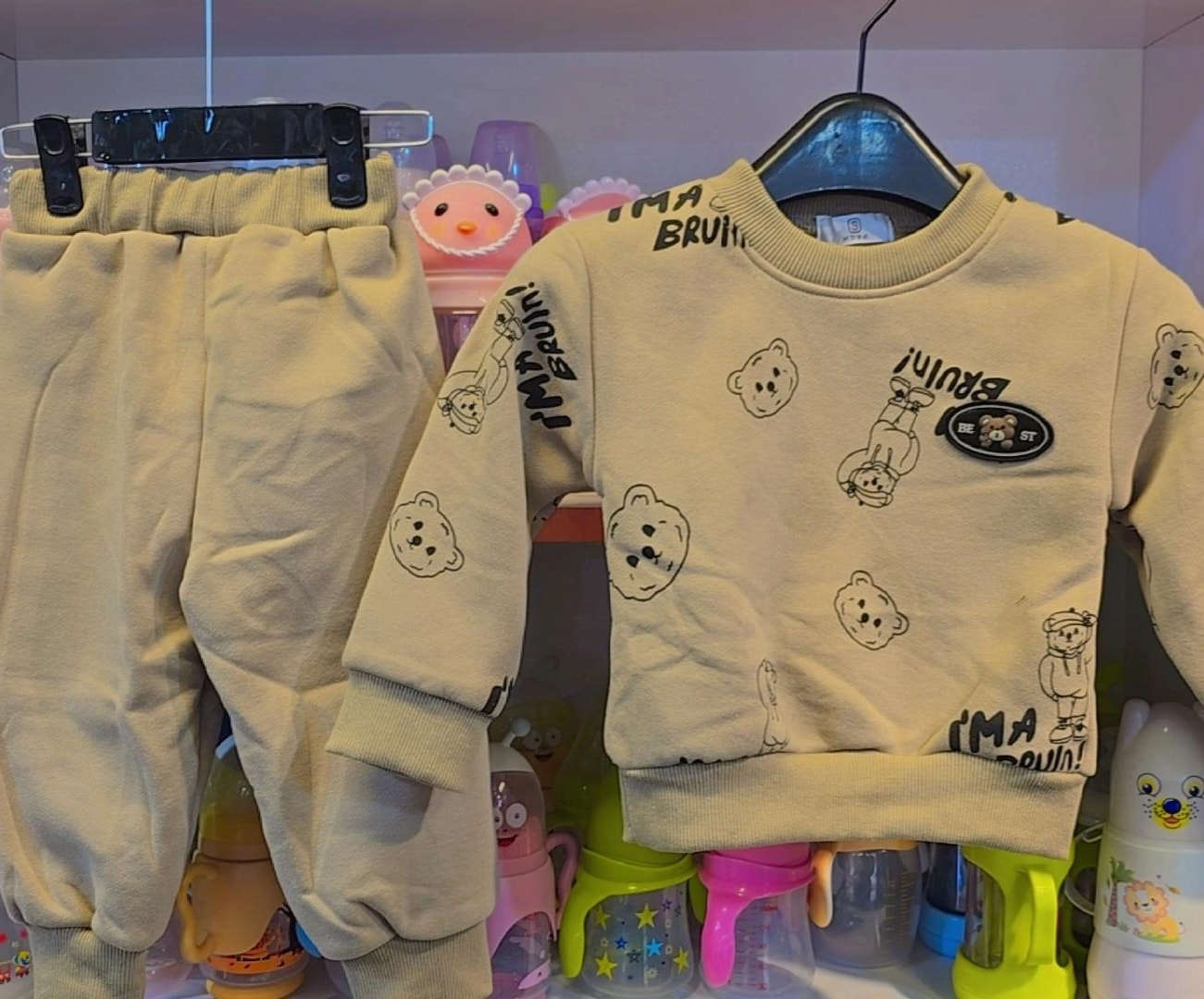 عالم الاطفال ❤️❤️
تركات  ولادي مبطن  شتائي ❤️❤️
قياسات 6_24شهر 🫣🫣
السعر فقط 8000 الف دينار 👌👌
يوجد تجهيز حديث الولاده مع هديه قيمه👼
العنوان النجف حي ميسان شارع البوريات ❤️
يوجد توصيل جميع محافظات العراق ❤️❤️
رقم الحجز *********** 🚩
