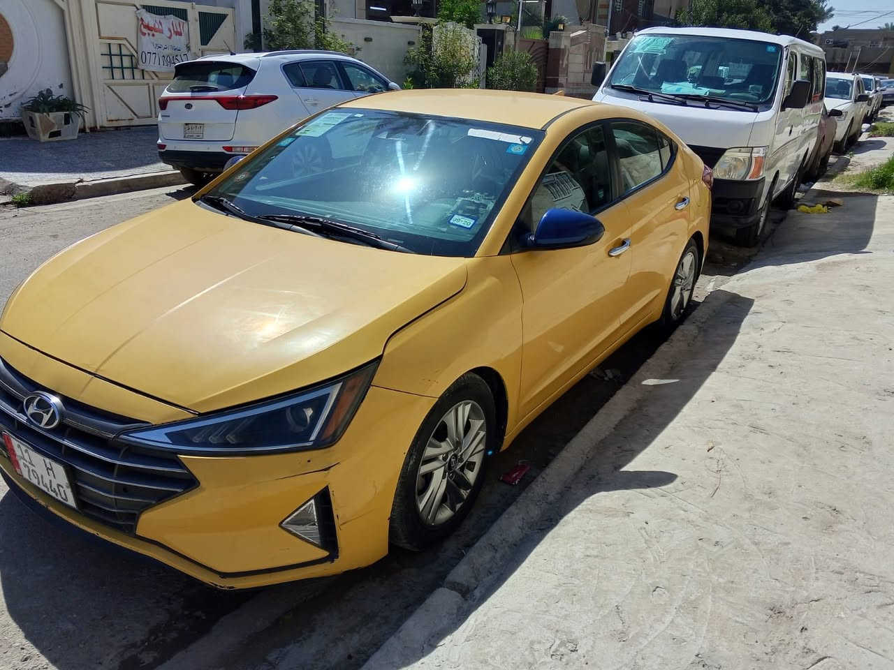 السلام عليكم
الانترا ٢٠١٩ 
مكينه ٢٠٠٠ دوش 
منضومه غاز كامله 
ضرر السياره موضح بالسونار 
مكان السياره بغداد 
رقم السياره بغداد 
السعر ١١٥ ورقه 
و بيها مجال 
للاستفسارالاتصال :***********
