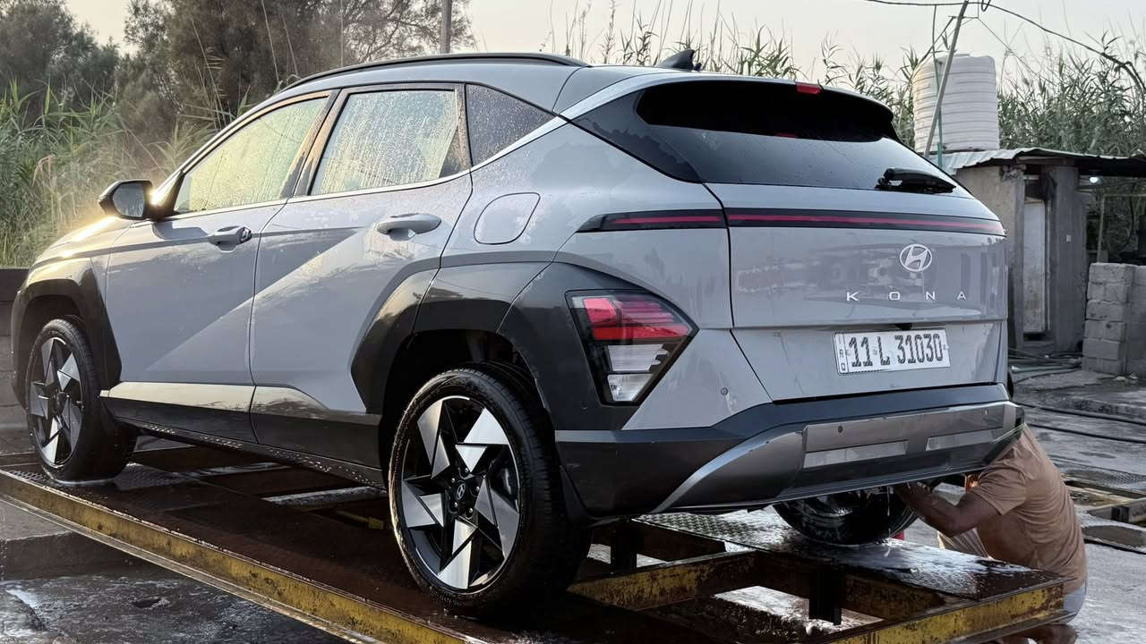 يا الله  سياره كونا   كوري مودل 24
مفوله. سياره بلادي محرك دوش تيربو ١٨٠٠
مكان بسمايه قريه عشره 

***********
