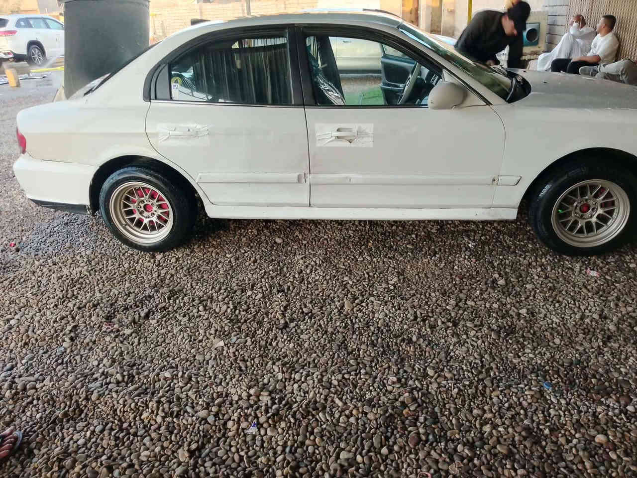 السلام عليكم هوندا سوناته موديل 2003 رقم الماني شرط التحويل ولوكاله محرك كير شرط كهربيات كلها شغاله تدفئه تبريد ايعوزو غاز فقط امكلف بل نشر السعر 40 وبيها مجال  شعندك امراوس نزل بل تعاليق التصال على صاحب السياره للعلم الوياله امبدله ابويل عادي هذن قديمات ‏‪***********‬‏ المكان الشرقاط
