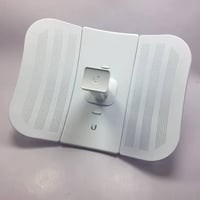 منضومه  الانترنت كامل راوتر  مع نانو واير طوله 20 السعر 85 مستخدم شهري...