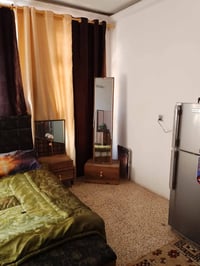 غرفة للبيع • نضيفه • غرفة نوم