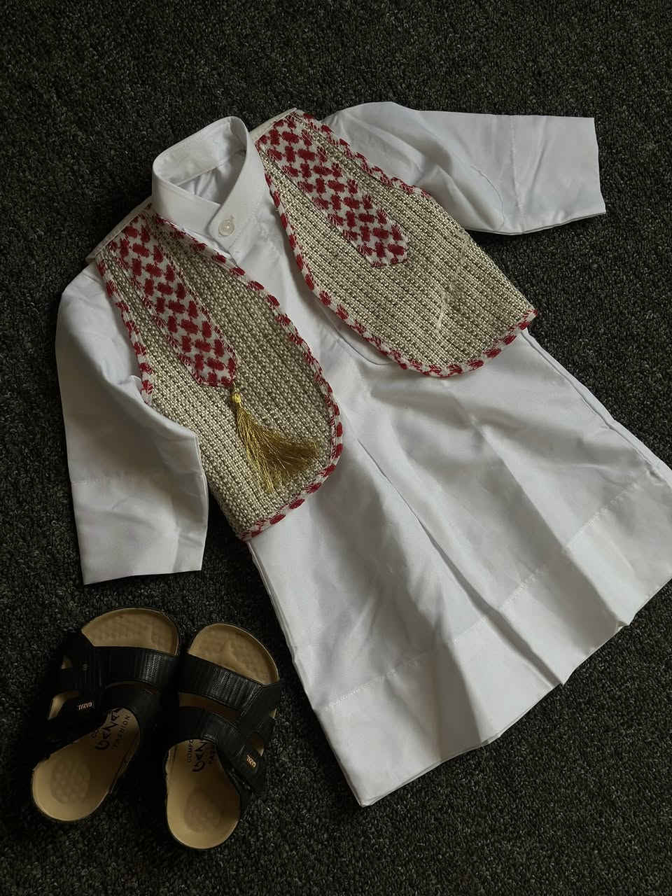 الأسعار أسفل الصور


**إذا كنت صاحب هذا الإعلان وتريد حذفه لأي سبب، رجاءا أرسل رسالة إلى الدعم الفني**